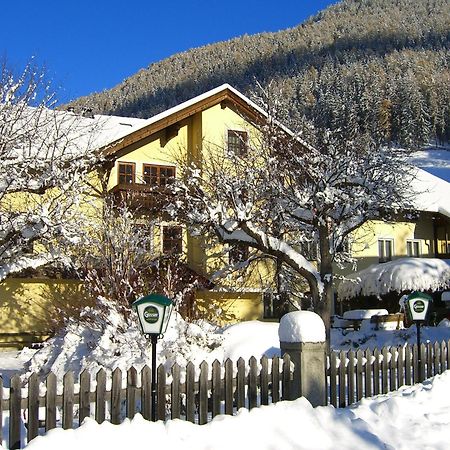 Hotel Post Großkirchheim Екстериор снимка