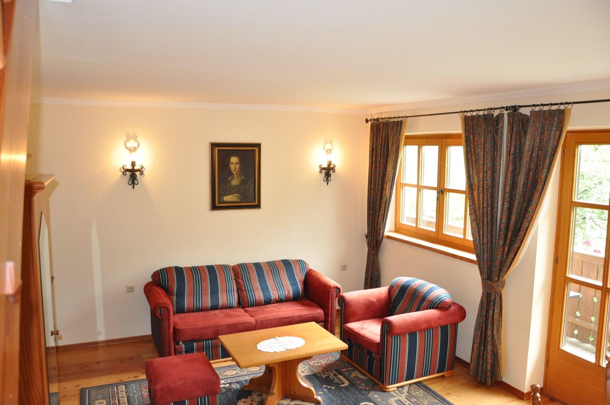 Hotel Post Großkirchheim Екстериор снимка
