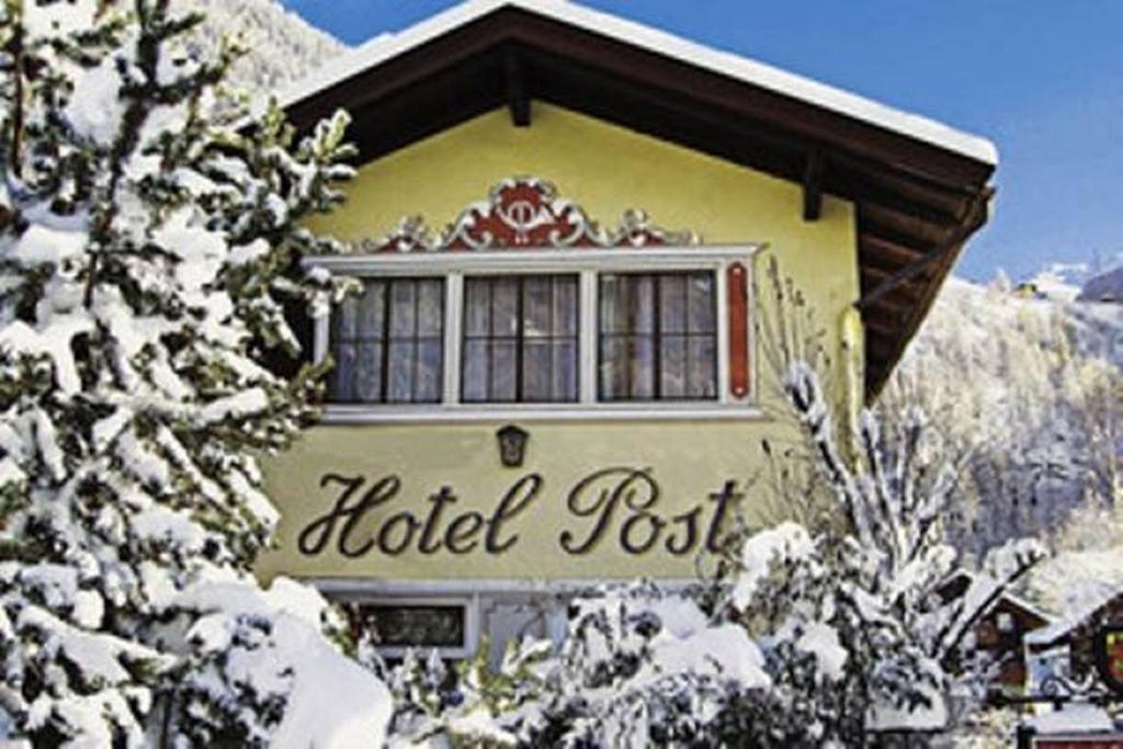 Hotel Post Großkirchheim Екстериор снимка